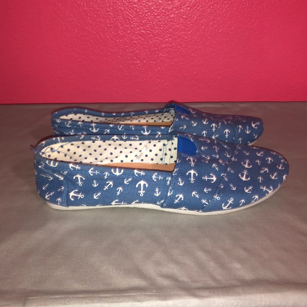 Blue flats